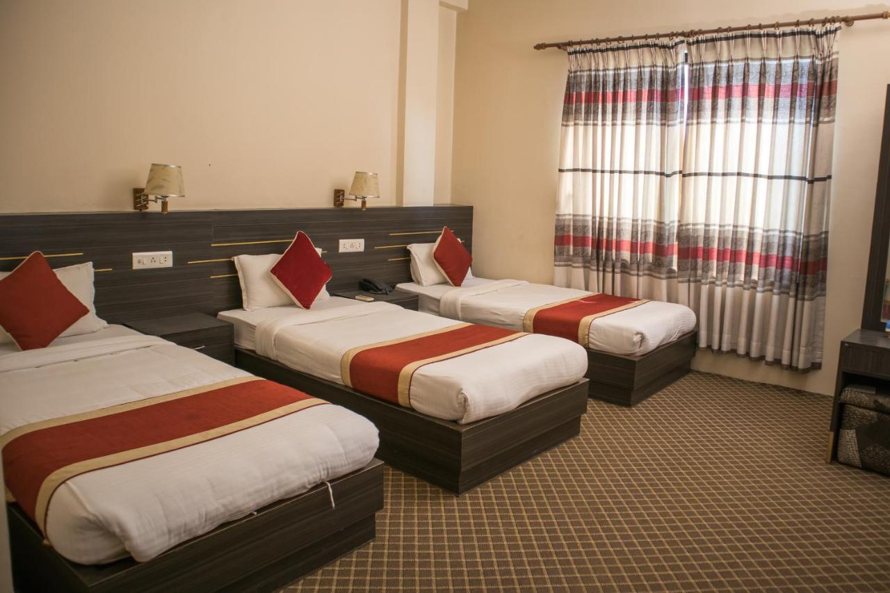 Mirage Inn Rummindei Екстериор снимка
